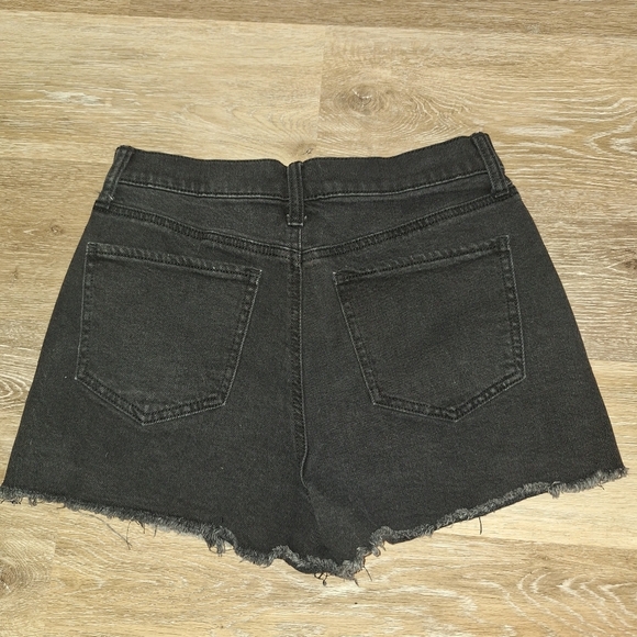 Juniors' SO High Rise Mom Shorts, Women's, Size: 7 Black - Picture 2 of 6